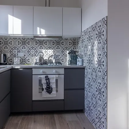 Apartment Housmart Donato Creti 75 Bologna
