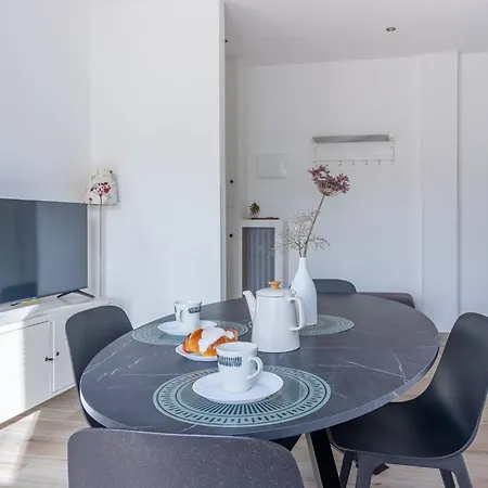 Housmart Donato Creti 75 Bolonya