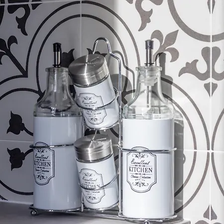 Housmart Donato Creti 75 Apartman *