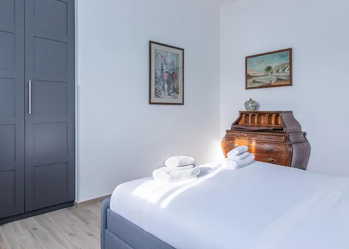 Housmart Donato Creti 75 * Bolonia