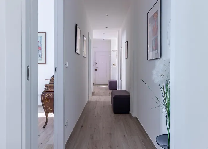 Apartamento Housmart Donato Creti 75 *