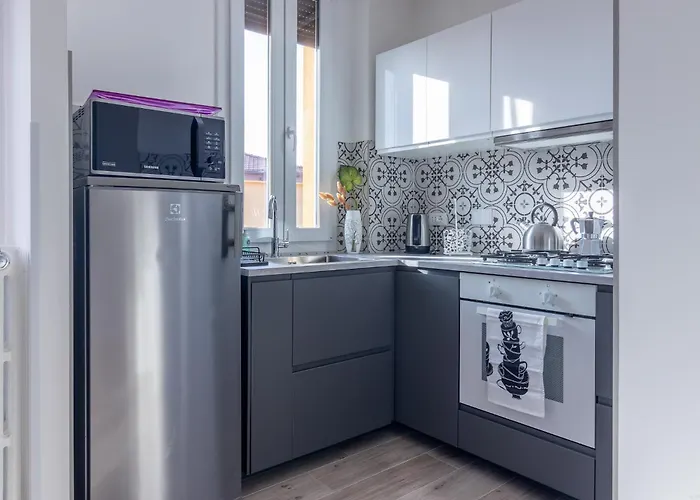 Apartamento Housmart Donato Creti 75 *